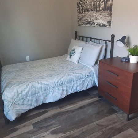 Downtown Bungalow- 2 Bedroom Cedar City Exterior photo